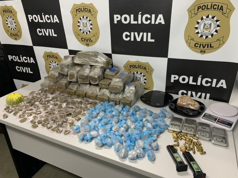 Mulher que coordenava distribuição de tele-entrega de drogas é presa em Canoas
