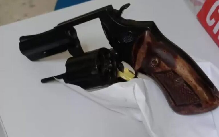 Agente de trânsito é morto a tiros após guinchar carro