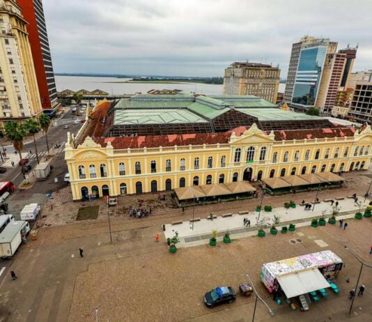 Mais 4 BIG vão fechar no RS para virar Atacadão