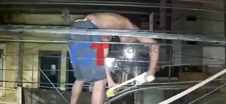 SE DEU MAL: Homem cai de poste após tentar roubar fios elétricos com serrote
