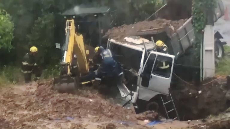 ACIDENTE: Funcionário de empresa terceirizada morre após ser atingido por retroescavadeira em obra da Corsan