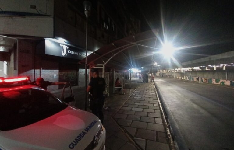 CANOAS: Criança de 10 anos que fugiu de abrigo é encontrada pela Guarda Municipal