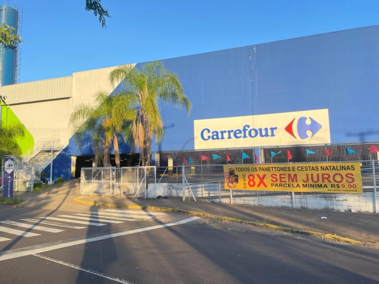 DEMISSÕES: Saiba o que acontecerá com os funcionários do Carrefour