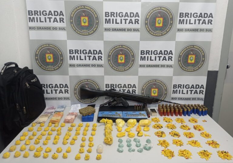 POLÍCIA: Casal é preso com armas e drogas