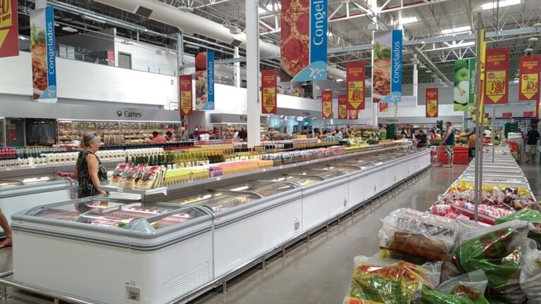 CANOAS: Dois atacados estão com vagas de emprego abertas; Saiba como se inscrever