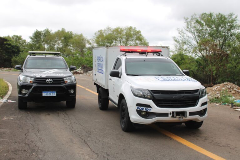 CANOAS: Polícia investiga ossada humana encontrada embaixo de viaduto