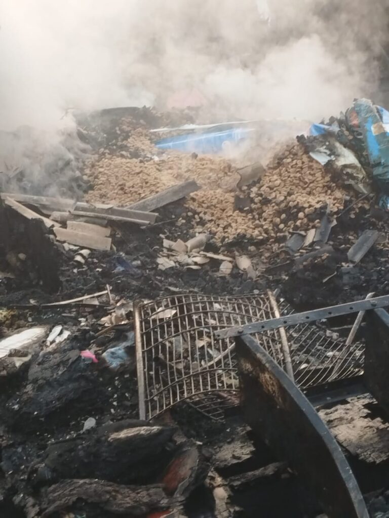 CANOAS: Saiba o que pode ter causado incêndio que destruiu residências