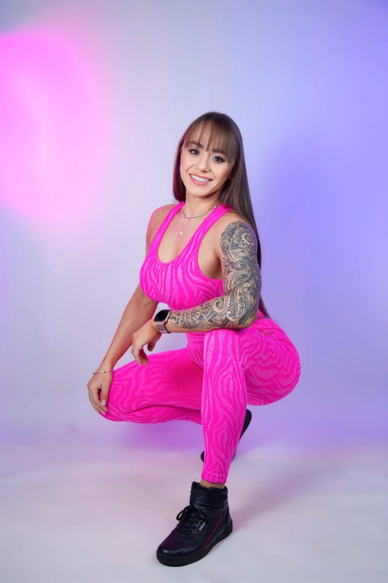 POLÍCIA: Personal trainer é encontrada morta na rua; Corpo estava tapado com cobertor