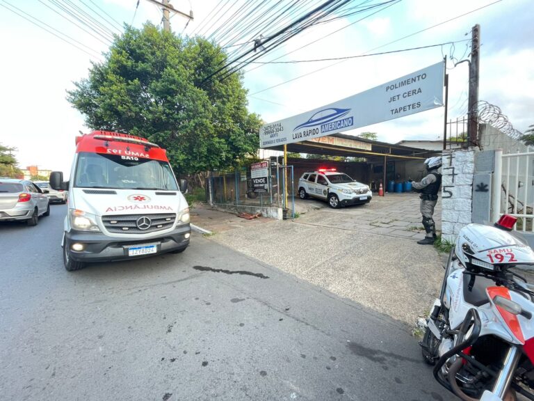 CANOAS: Homem é morto a tiros dentro de lavagem de carros