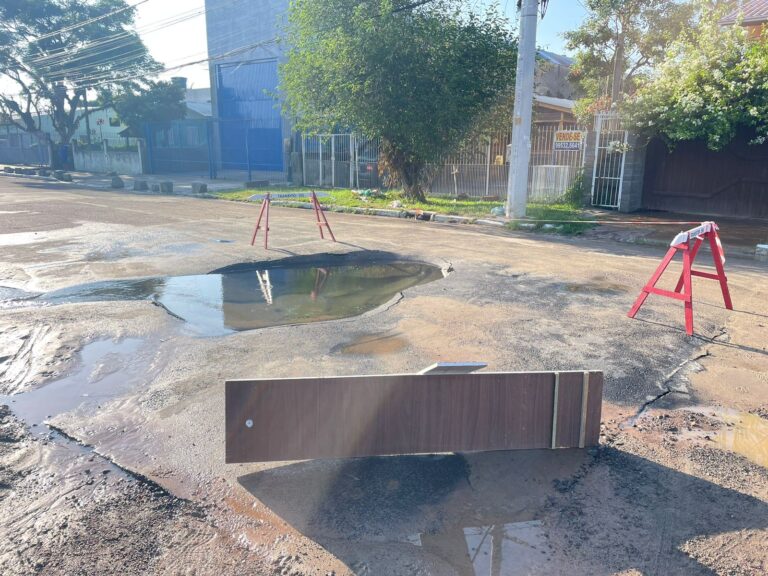 CANOAS: Moradores estão sem água em calorão de 35ºC; Saiba o que diz a Corsan sobre o retorno do abastecimento