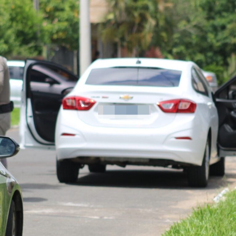 CANOAS: Homem morto a tiros por passageiro de carro; Vítima estava dirigindo antes do crime
