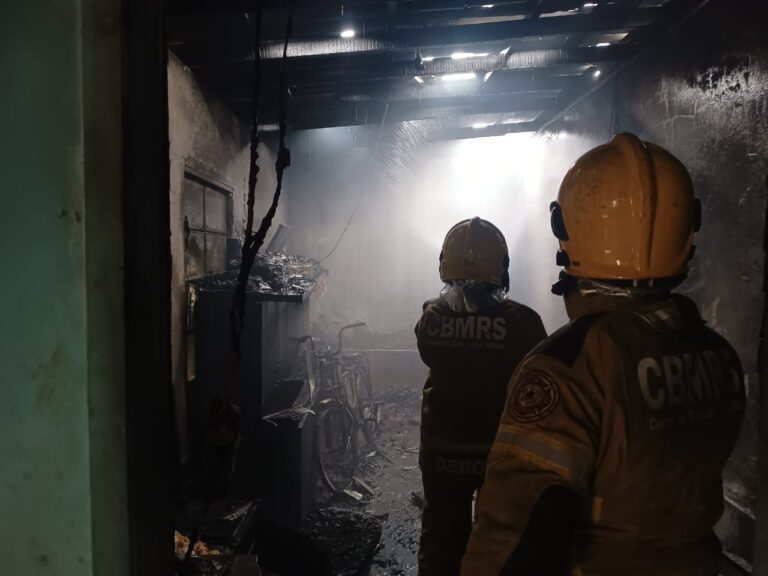 FOGO: Homem tem 95% do corpo queimado durante incêndio