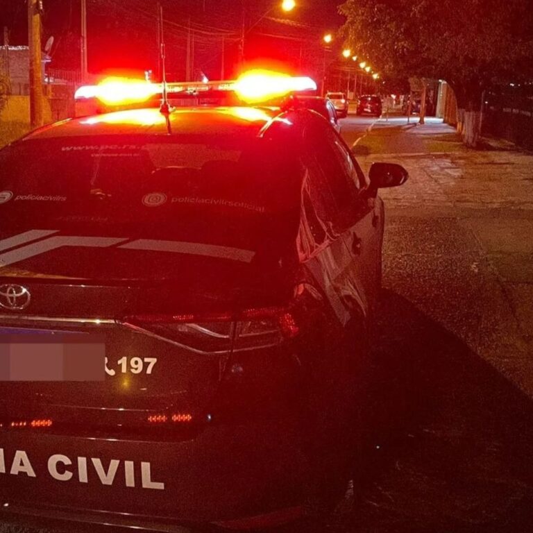 CANOAS: Homem é morto a tiros em beco