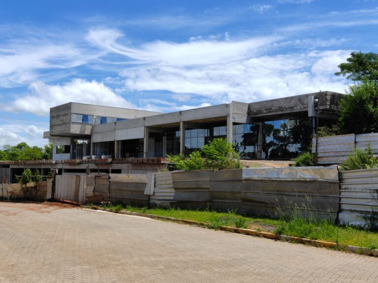 NOVA SANTA RITA: Prometida para 2023, obra de quase R$ 15 milhões está atrasada e sem previsão de conclusão