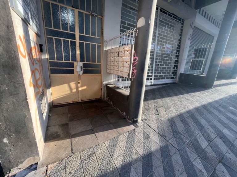 POLÍCIA: Idoso de 71 anos é atacado pelas costas e morto a facadas