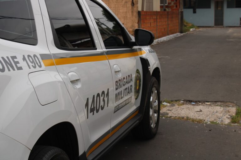 CANOAS: Traficante é preso com cocaína e maconha