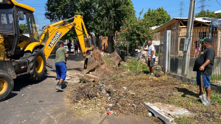 CANOAS: Subprefeituras são mobilizadas para limpar bairros