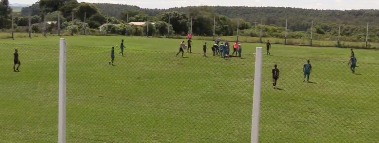 INFARTO: Adolescente morre durante partida de futebol