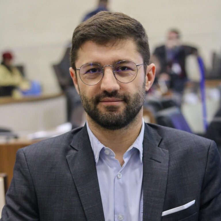 CANOAS: Vereador Jonas está de malas prontas para mudança de partido