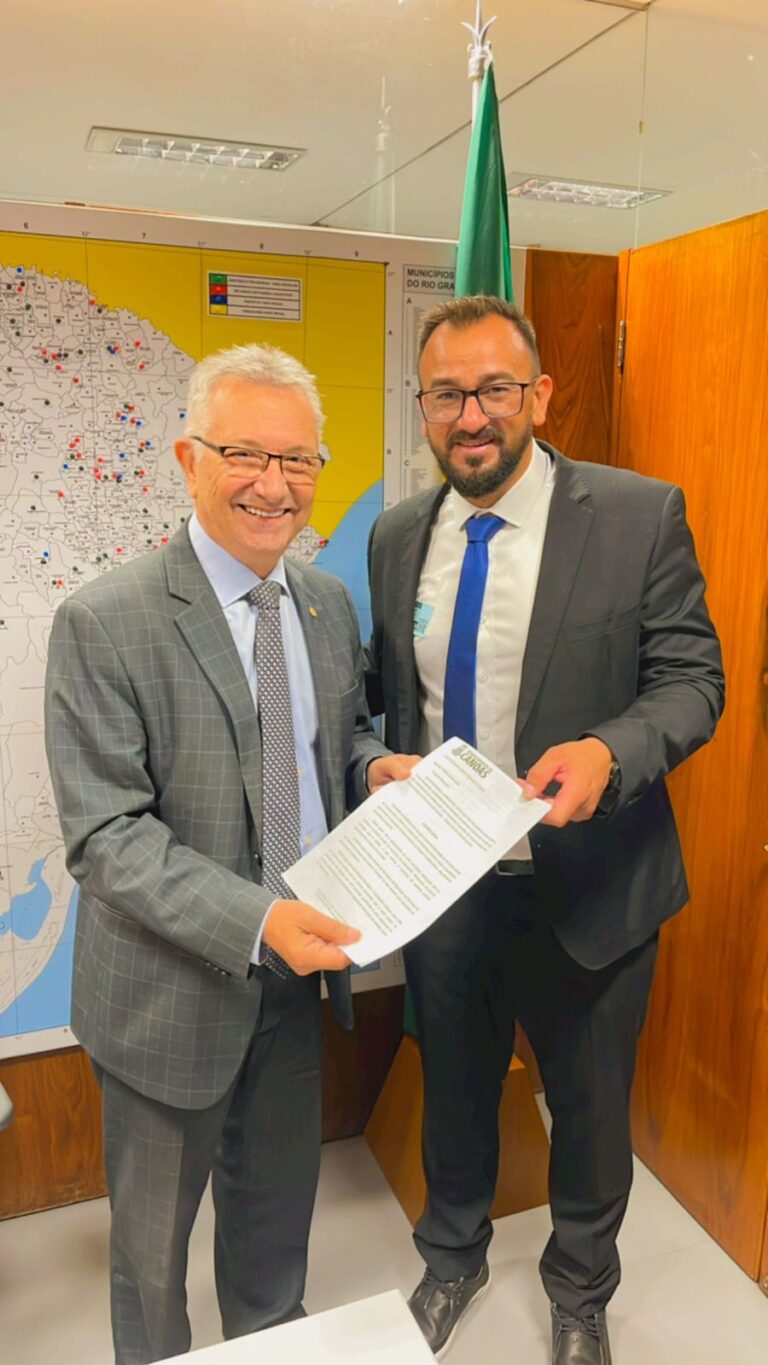 CANOAS: Vereador vai à Brasília buscar recursos para crianças autistas e profissionais da educação