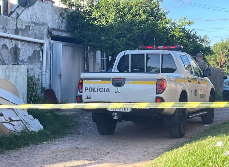 CANOAS: Adolescente é morto a tiros dentro de casa