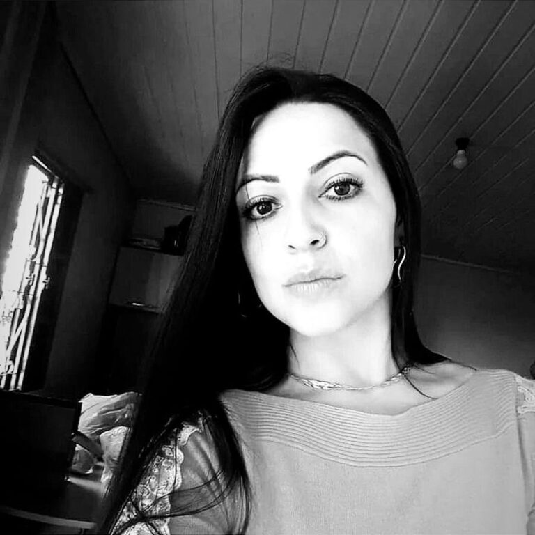 POLÍCIA: Mulher é encontrada morta com sinais de agressão