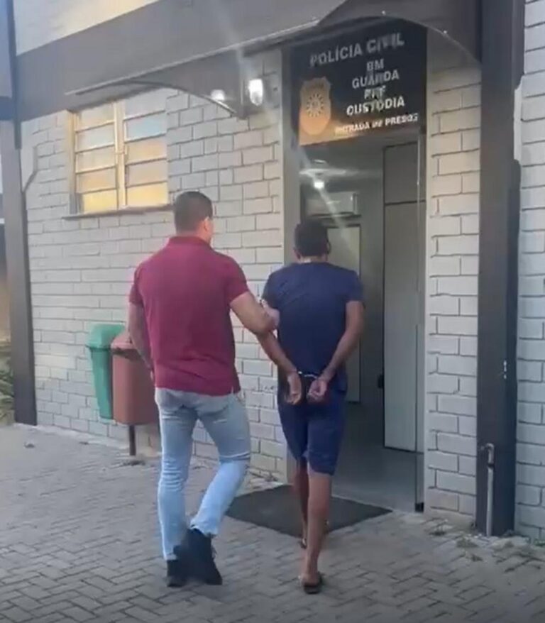 POLÍCIA:  Criminoso que assaltou diversos ônibus é preso pela Polícia Civil 