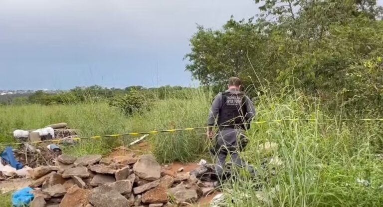 POLÍCIA: Corpo de jovem é achado em meio aos restos de construção
