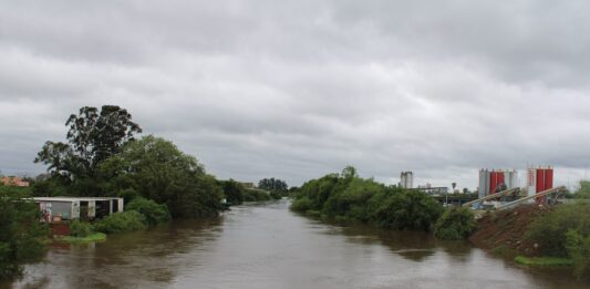 Defesa Civil emite alerta de inundação para o Rio Gravataí nas próximas horas em Canoas