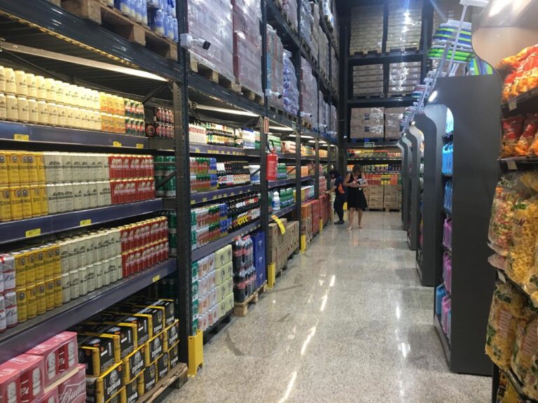 CANOAS: Mais uma rede de supermercados fecha filial na cidade