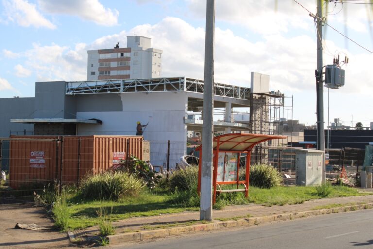 CANOAS: Fotos mostram como estão a obra do novo restaurante do Burger King; Saiba onde ele está sendo construído