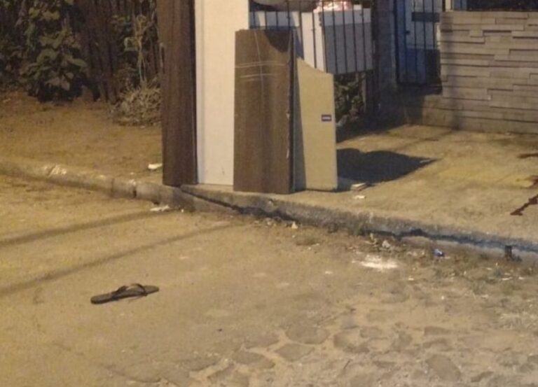 CANOAS: Saiba estado de saúde de homem baleado na cabeça na frente de casa