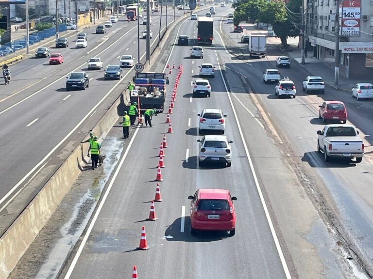 CANOAS: BR-116 tem grande congestionamento após bloqueio; Saiba como desviar