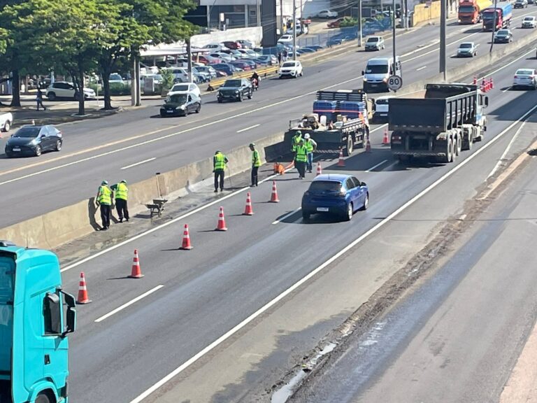 Saiba como fugir do congestionamento da BR-116, em Canoas; Trecho tem bloqueios por causa de obras