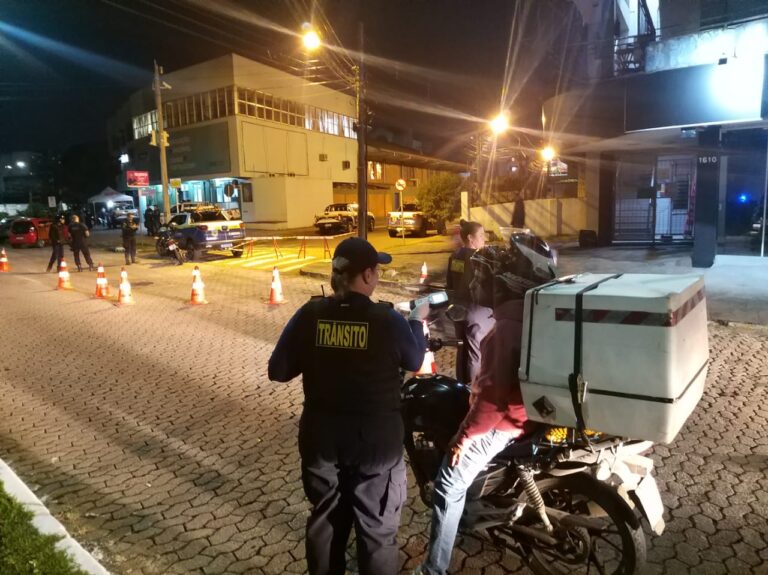 Blitz em Canoas flagra 18 motoristas alcoolizados