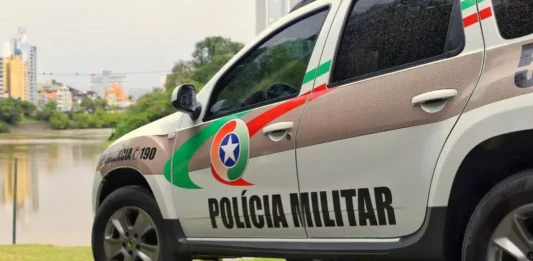Um homem morreu após ser atacado por quatro cães da raça pitbull em Florianópolis, Santa Catarina. O caso ocorreu neste sábado (27) no bairro dos Ingleses.