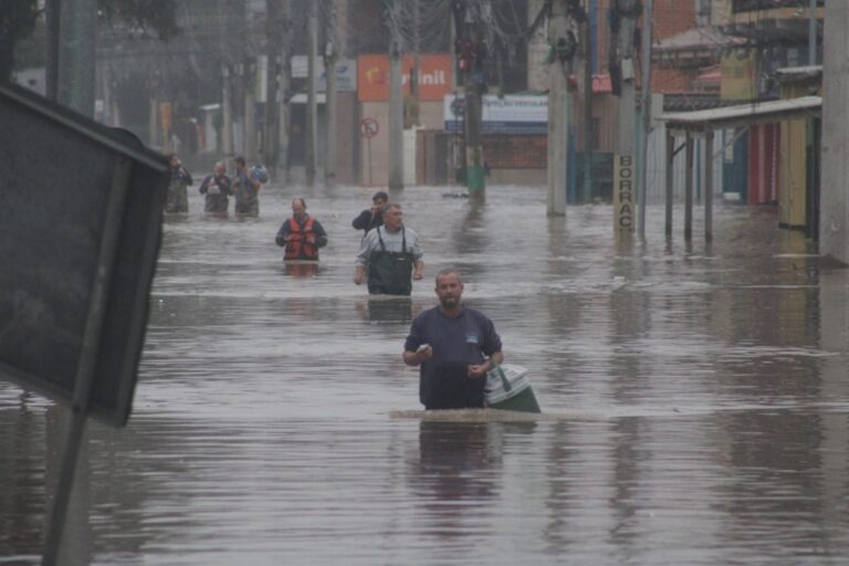 Enchente em Canoas: Prefeitura abre cadastro para auxilio de R$ 5,1 mil