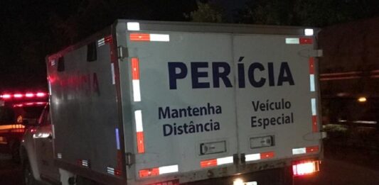 A Polícia Civil investiga o caso de um homem encontrado morto na beira de uma estrada. O caso ocorreu na via chamada como Passo da Viana, no bairro Cascatinha, em Pelotas.
