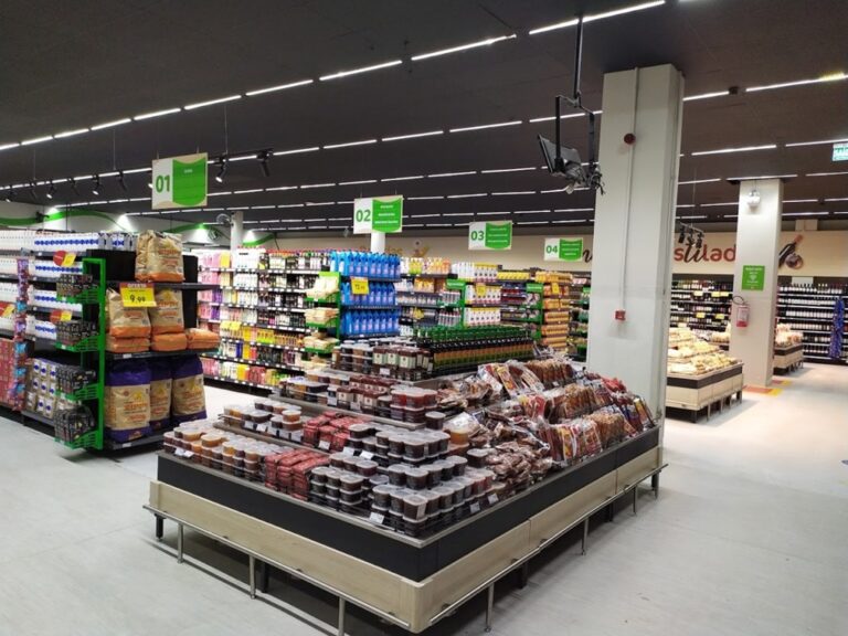 Enchente em Canoas: Supermercado congela preços de todos os produtos