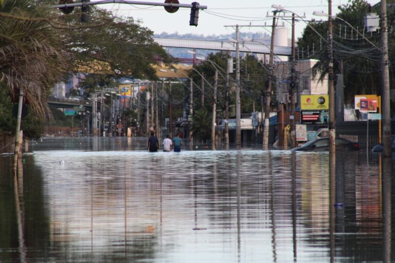 Tempo em Canoas: Prefeitura alerta para chuva forte com volumes altos e possibilidade de transtorno