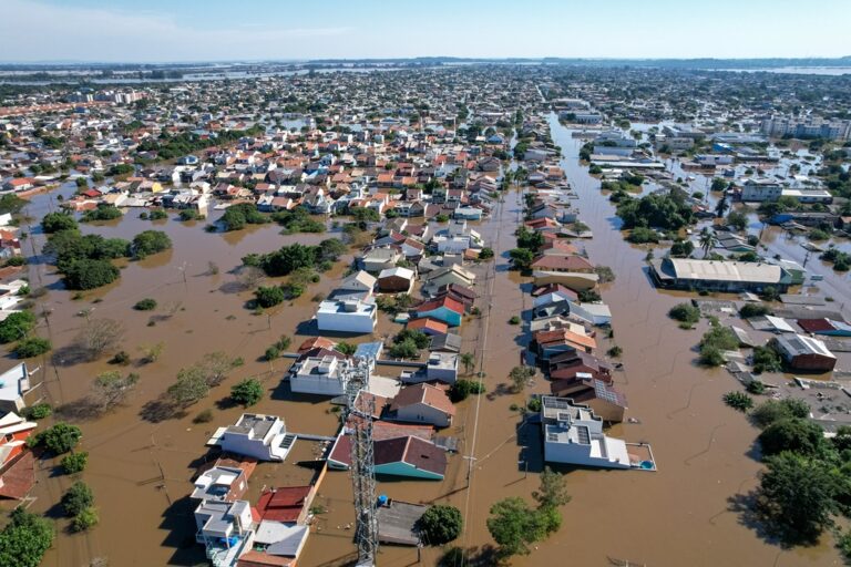 Governo dois salários