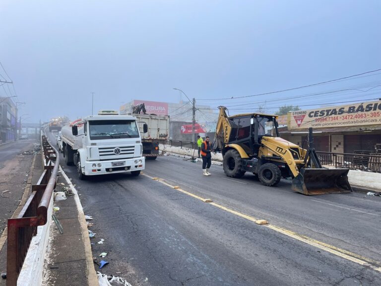 Viaduto do Mathias Velho em Canoas está com trânsito liberado