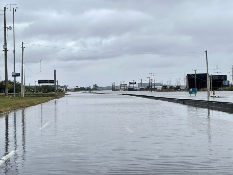 BR-386 segue submersa em Canoas