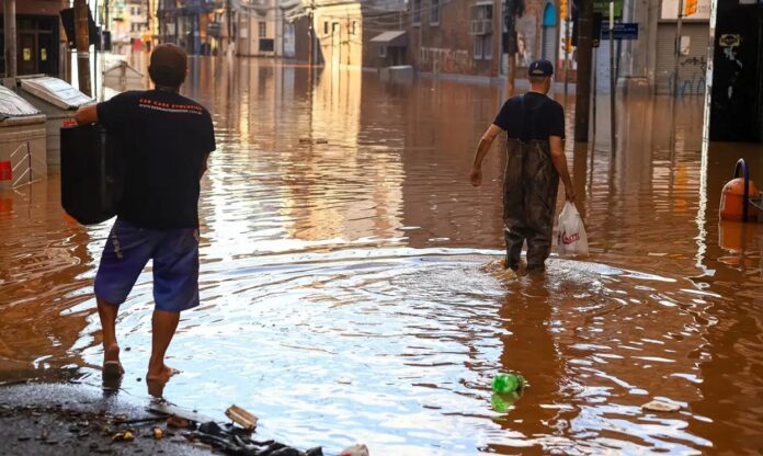 Enchente no RS: Mais de 500 mil moradores já podem pedir saque do FGTS. Está disponível para 359 cidades atingidas pelas enchentes