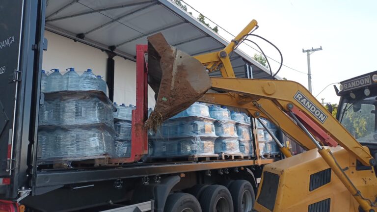 nova santa rita recebe doação de água