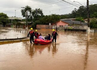 Chega a 243 o número de moradores desabrigados em Esteio por causa da chuva constante que atinge o Rio Grande do Sul desde a última segunda-feira (29). O município, até o momento, é um dos mais afetados na Região Metropolitana.