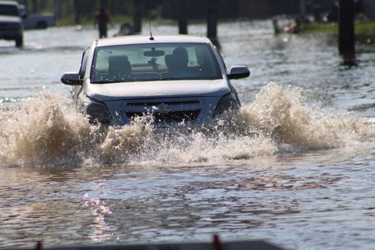 Na última quinta-feira (13), a Prefeitura de Canoas emitiu alertas de evacuação. A chuva, que começou a atingir o Rio Grande do Sul pela Região Sul do Estado na sexta-feira (14), deve ter seu ponto mais crítico no próximo domingo (16). O prefeito Jairo Jorge destacou que o maior risco atual para a cidade são os alagamentos, apesar dos níveis baixos dos rios.