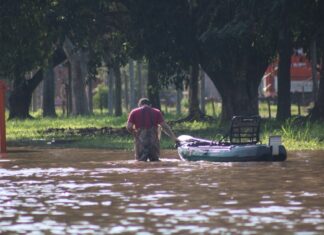 A partir desta segunda-feira (10), o Governo do Estado começará a distribuir o cartão e os valores do PIX SOS Rio Grande do Sul aos canoenses vítimas da enchente.