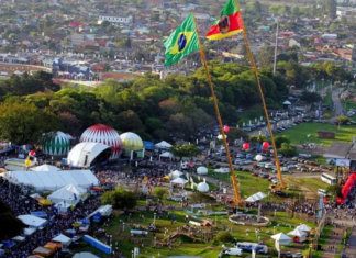 A Expointer 2024 não será adiada. O governador Eduardo Leite vistoriou o Parque de Exposições Assis Brasil, em Esteio, nesta sexta-feira (14)