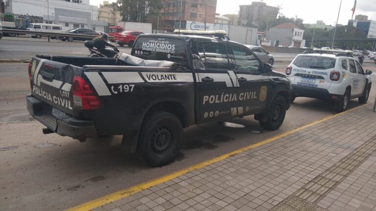 Feto é encontrado em banheiro de prédio em Canoas